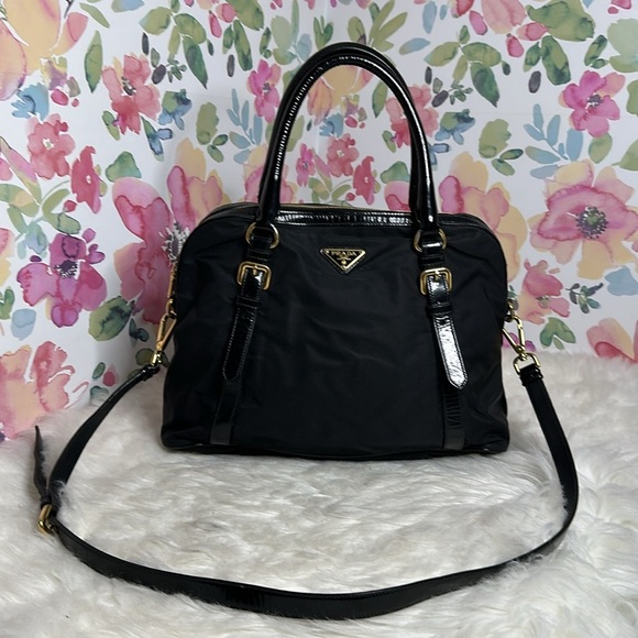 💯Authentic Prada Nylon Tessuto Handbag🍀 - Picture 1 of 17